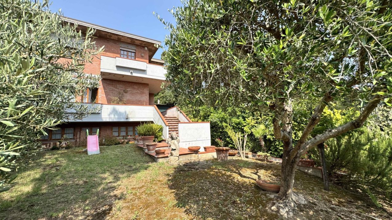 case vendita quercianella 2