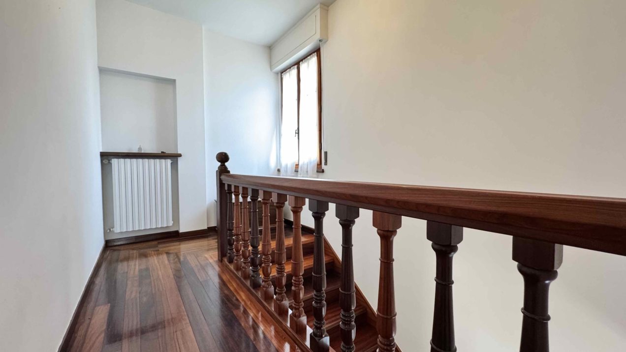 case vendita quercianella 22